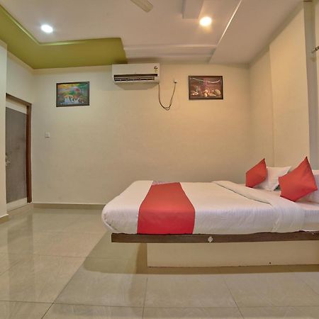 Oyo 35538 Hotel Risha Chandrapur Ngoại thất bức ảnh