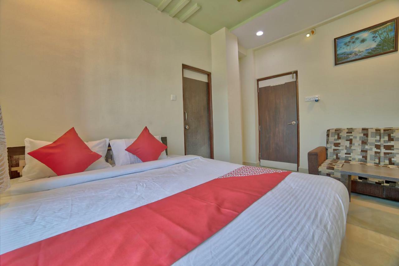 Oyo 35538 Hotel Risha Chandrapur Ngoại thất bức ảnh