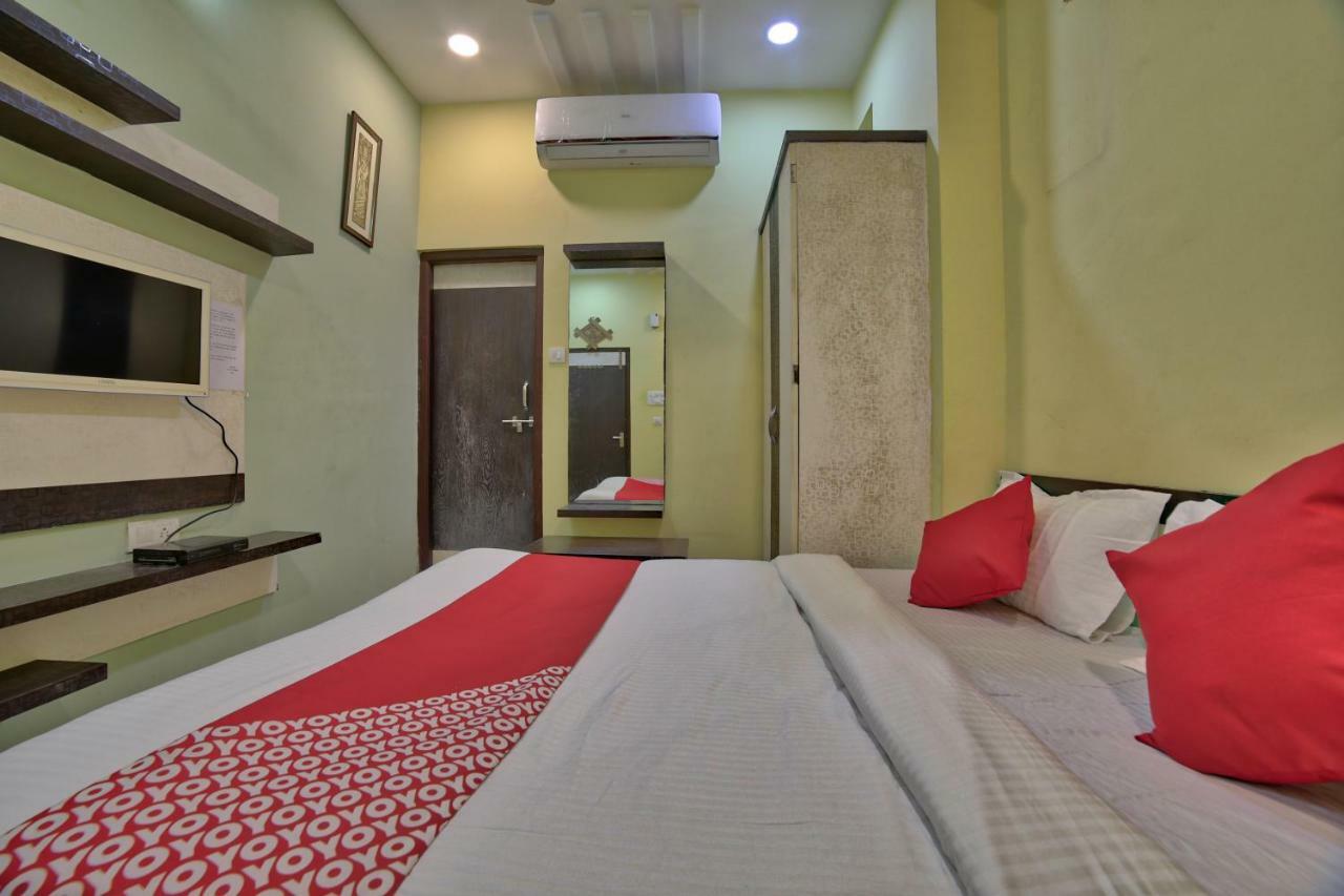 Oyo 35538 Hotel Risha Chandrapur Ngoại thất bức ảnh