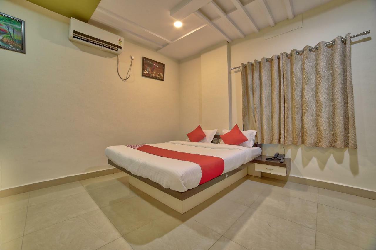 Oyo 35538 Hotel Risha Chandrapur Ngoại thất bức ảnh
